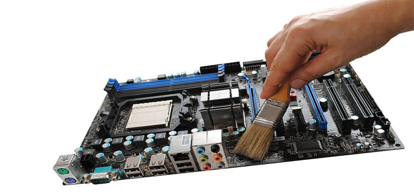 Cleaning your computer from dust in Kyiv